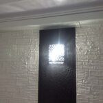 Applique in lamiera forata e strass asfou