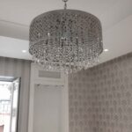 Lampadario traforato e strass